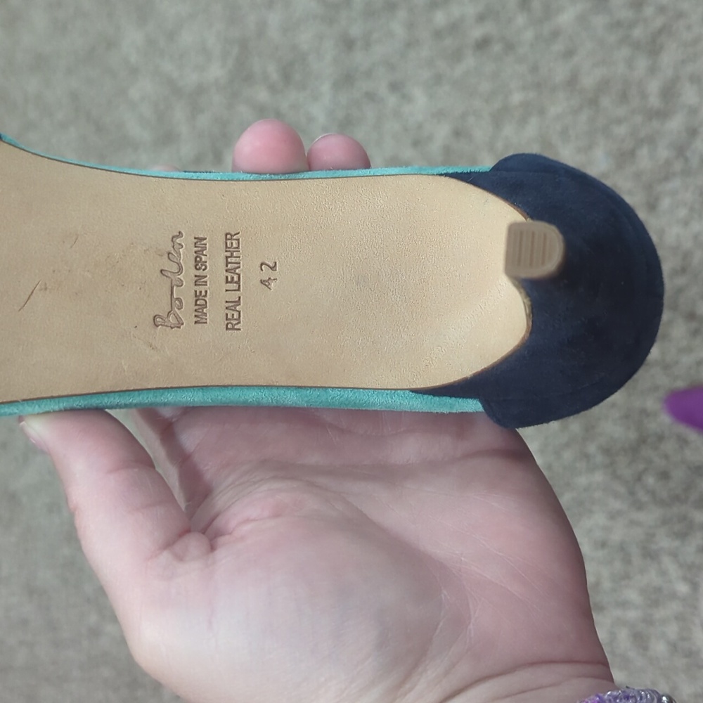 Boden Alice Suede T-strap Tassles High Heels Navy Blue Purple Size 42 Never Worn - Picture 10 of 11